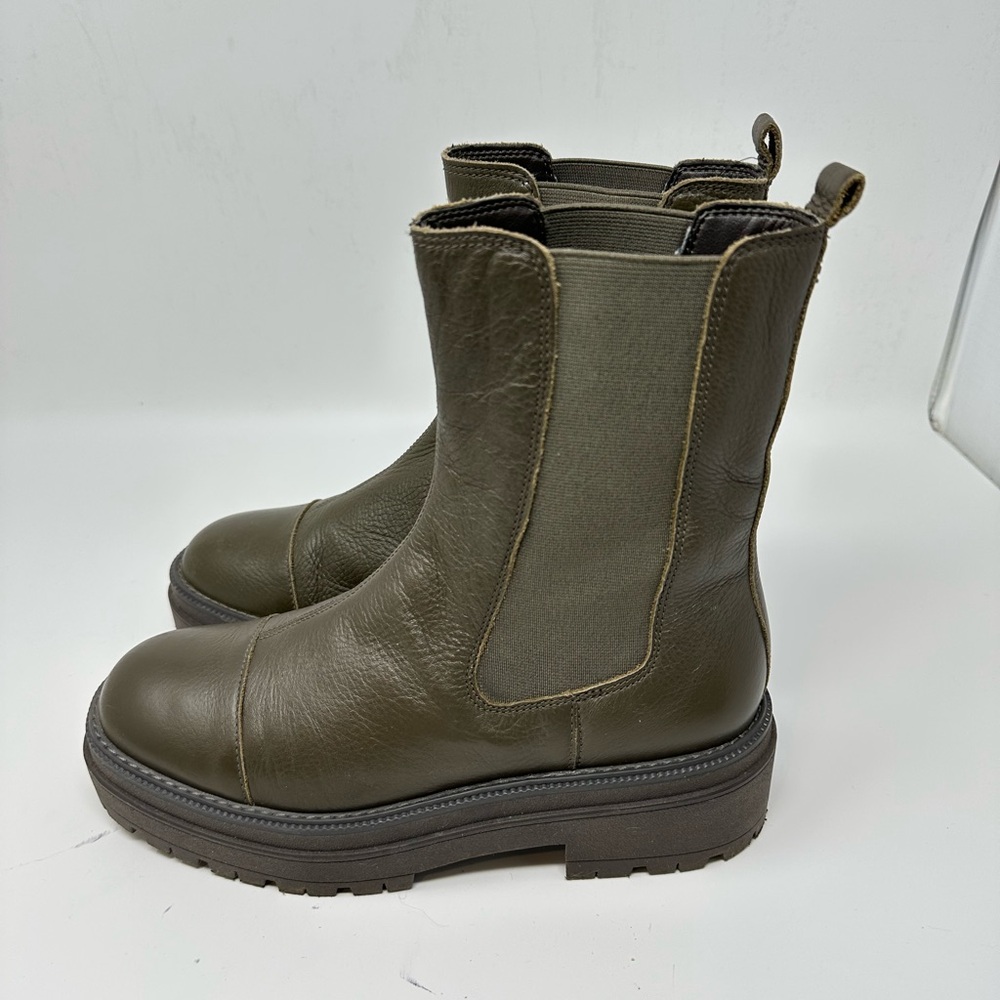 Sam Edelman Welington lug Chelsea platform boots Women's 8.5M